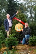 Peter Wright with Champion Grower of the Year Stuart Kirkup from Dartmoor Christmas Tree 